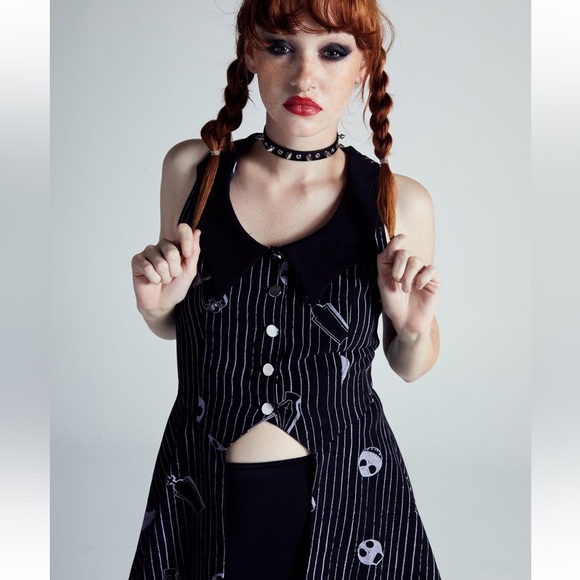 Her Universe The Nightmare Before ChristmasJack Peplum Girls Waistcoat - Picture 2 of 5